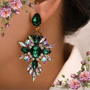 Elegant Green Crystal Drop‎ Earrings